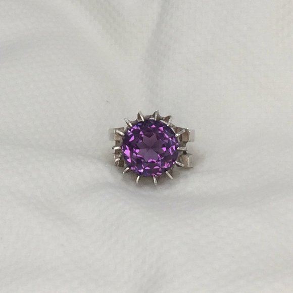 COPY - Handcrafted Gothic Color-Changing Sapphire Ring - Sz 5 - Over 6cts - Ste… - Picture 14 of 16